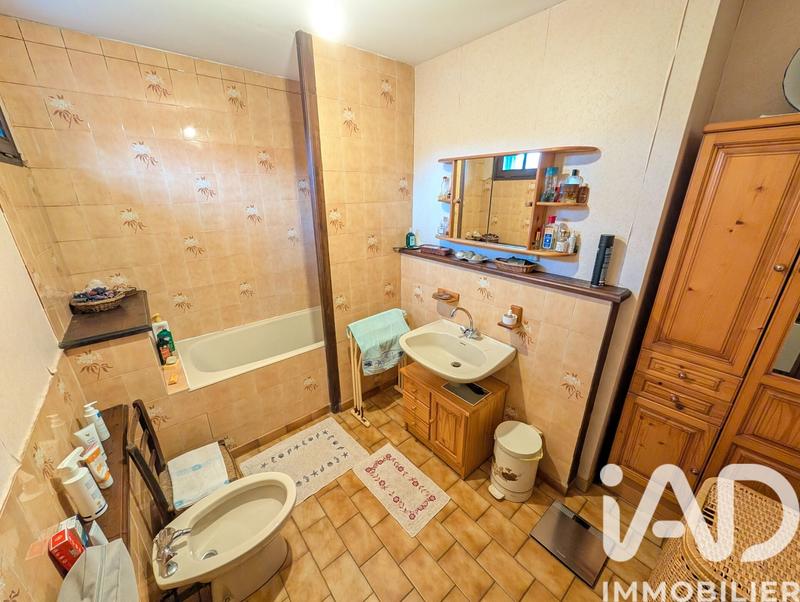 Maison de campagne - 258 m² - 7 pièces