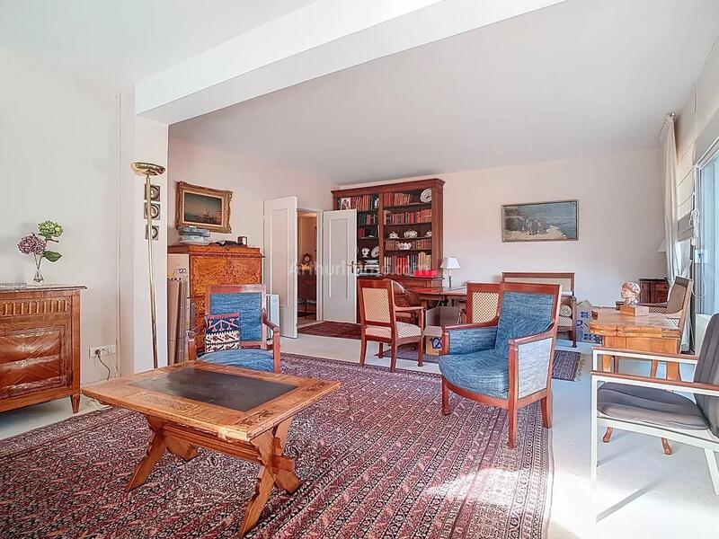 Appartement - 125 m² - 5 pièces