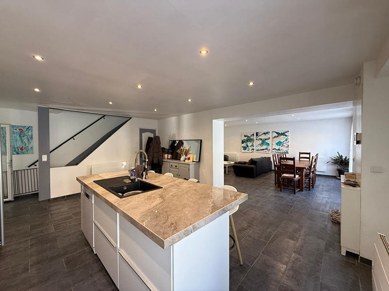 Maison - 152 m² - 5 pièces