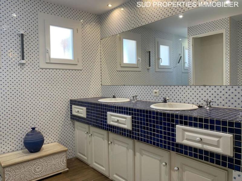 Mas - 214 m² - 8 pièces