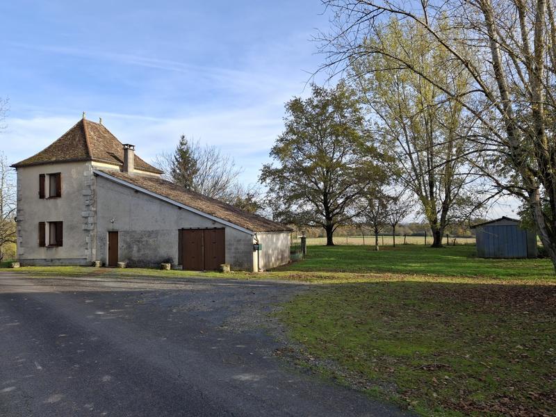 Maison ancienne - 102 m² - 4 pièces