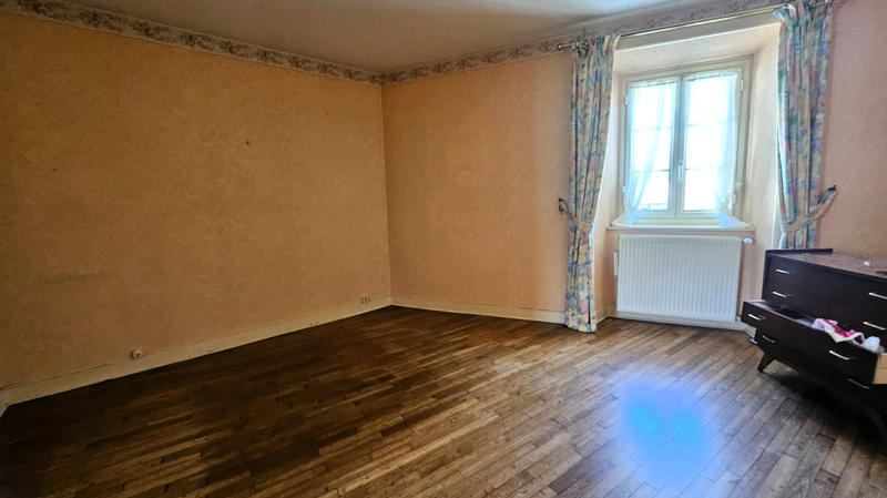 Maison - 164 m² - 8 pièces