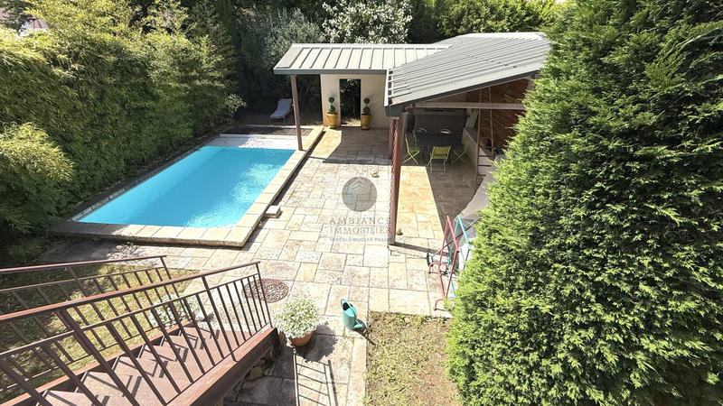 Maison - 117 m² - 6 pièces