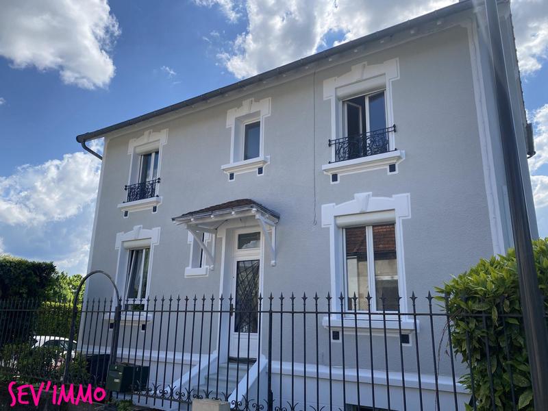 Maison - 183 m² - 7 pièces