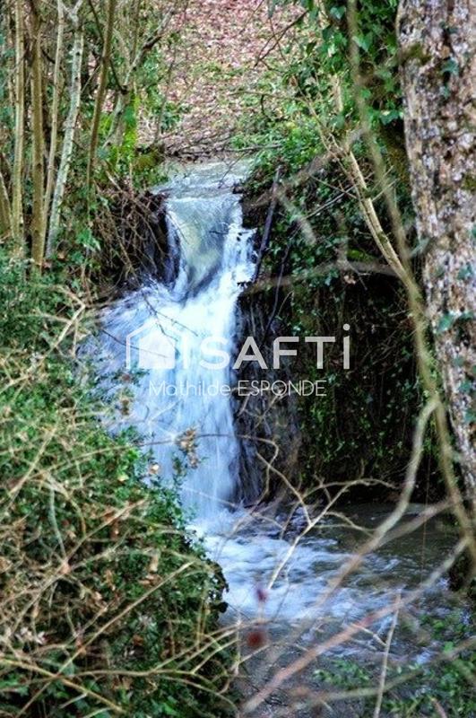 Maison - 235 m² - 7 pièces