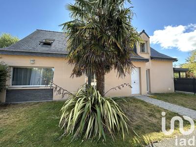 Maison - 182 m² - 6 pièces