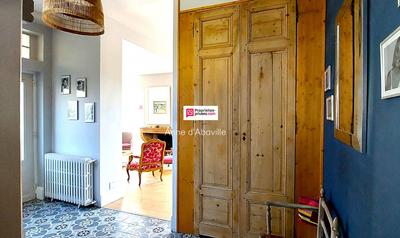 Maison - 190 m² - 8 pièces