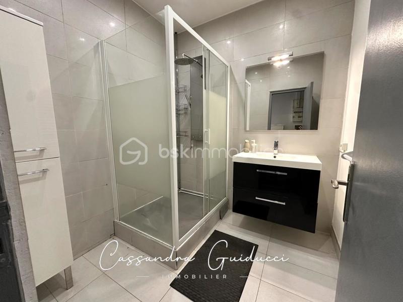 Appartement - 53 m² - 3 pièces