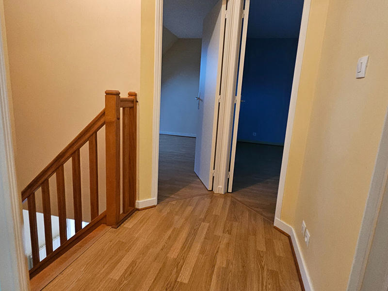 Maison - 93 m² - 5 pièces