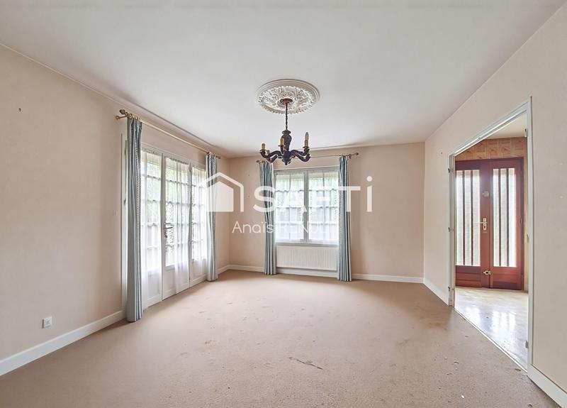 Maison - 90 m² - 5 pièces