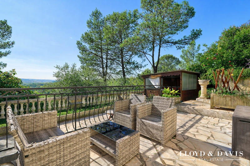 Maison - 103 m² - 5 pièces