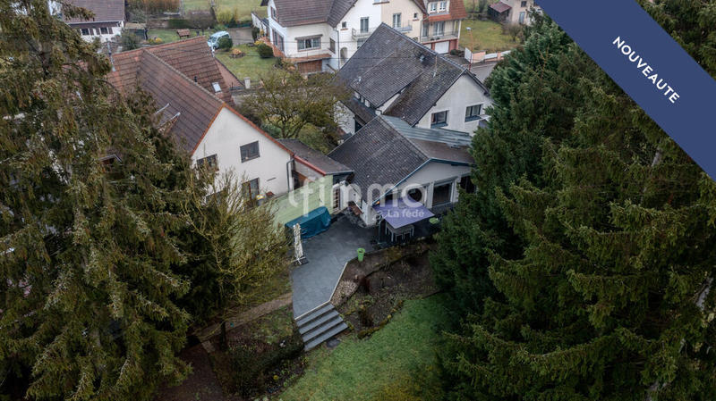 Maison - 225 m² - 7 pièces