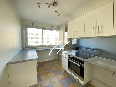 Appartement - 79 m² - 3 pièces