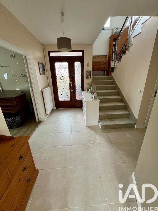 Maison - 191 m² - 8 pièces