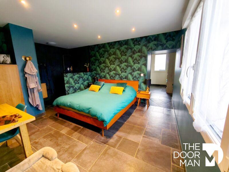 Propriété - 120 m² - 7 pièces