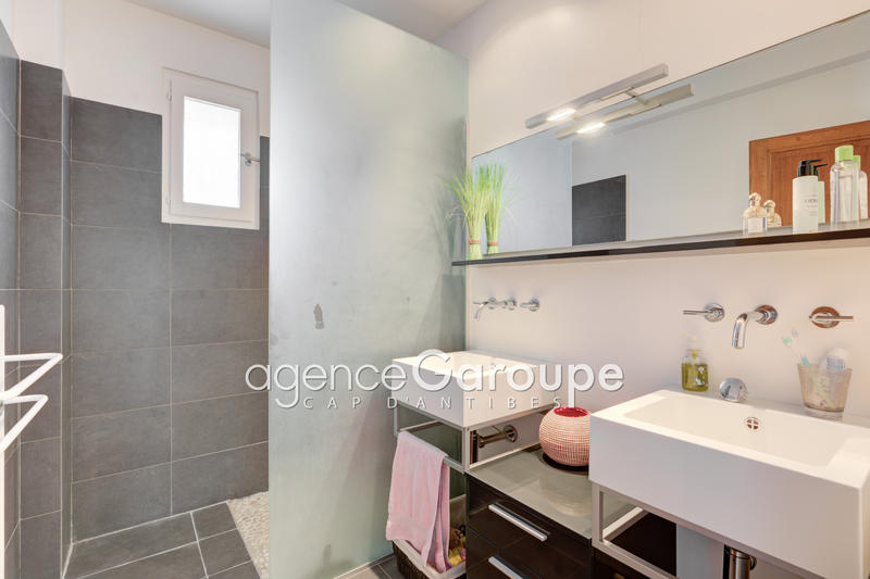 Villa - 187 m² - 6 pièces