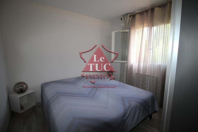 Appartement - 94 m² - 4 pièces