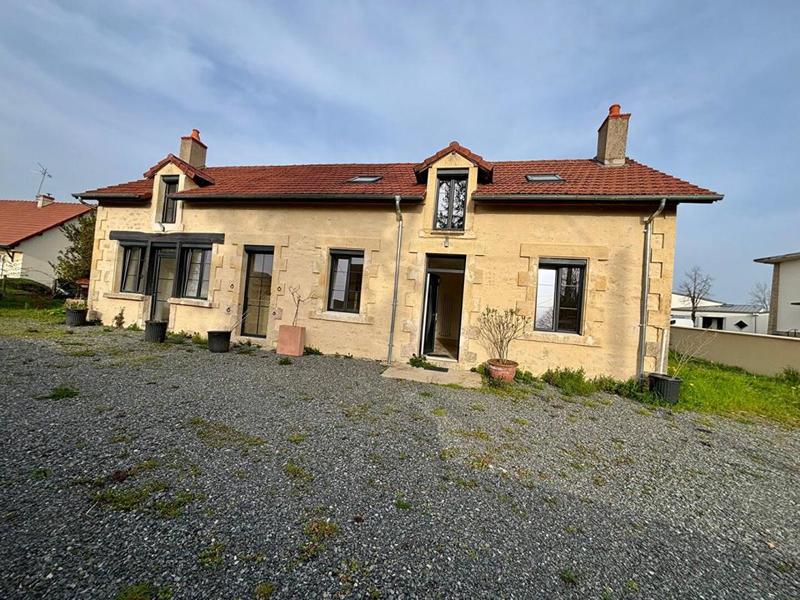 Maison - 150 m² - 6 pièces