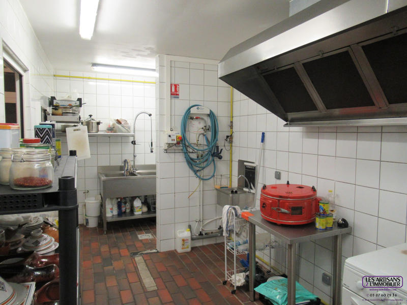 Local commercial - 110 m²