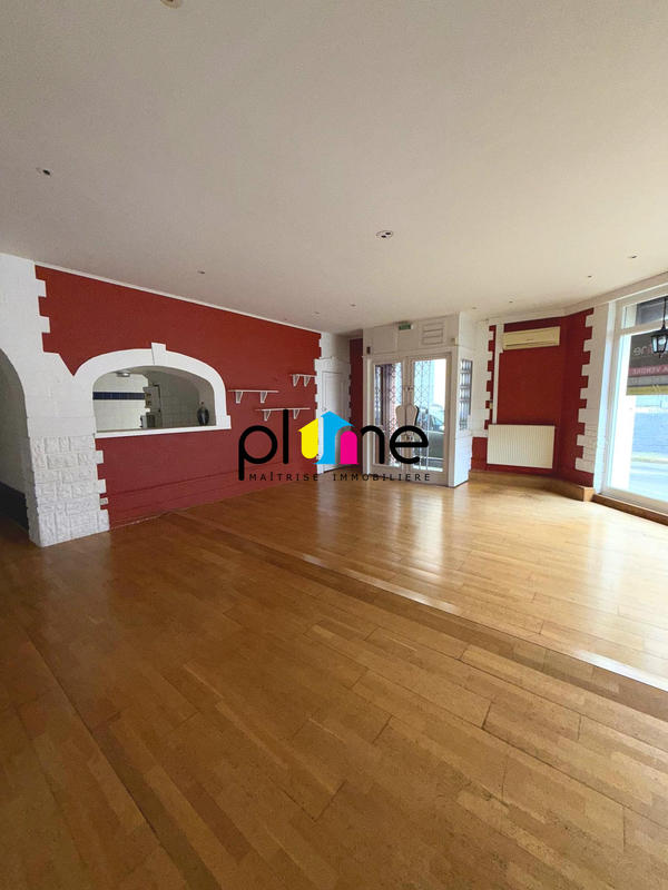 Local commercial - 150 m²