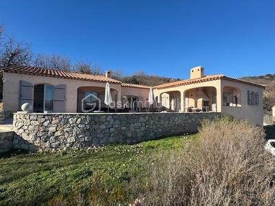 Maison - 145 m² - 5 pièces