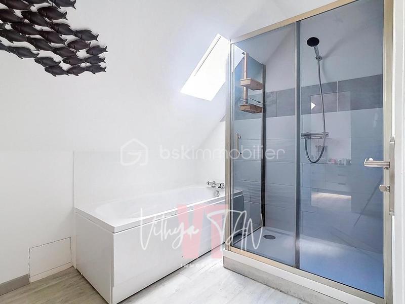 Maison - 120 m² - 6 pièces