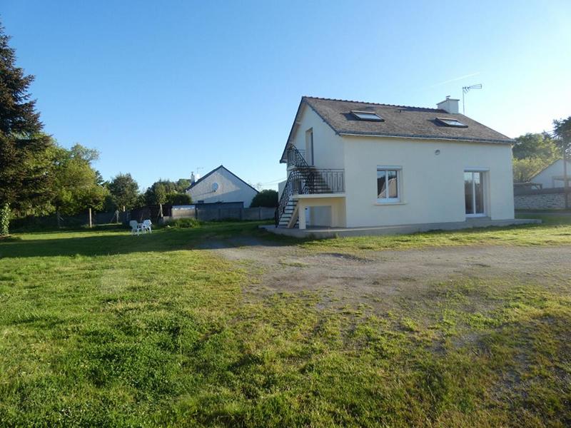 Maison - 96 m² - 4 pièces