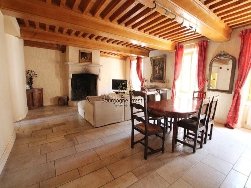 Demeure - 344 m² - 15 pièces