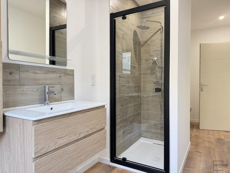 Maison - 99 m² - 4 pièces