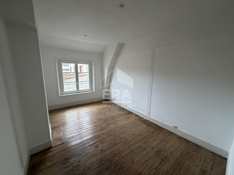 Maison - 87 m² - 4 pièces