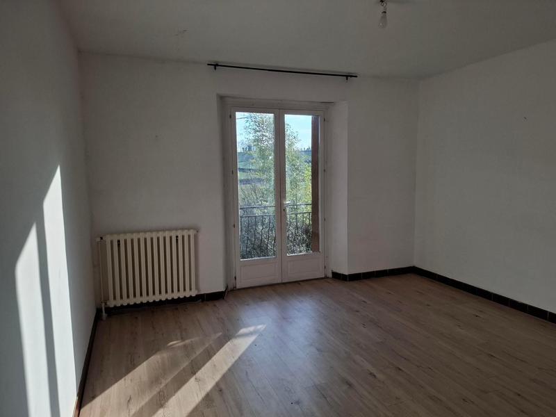 Maison - 205 m² - 8 pièces