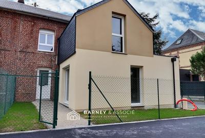 Maison - 82 m² - 4 pièces