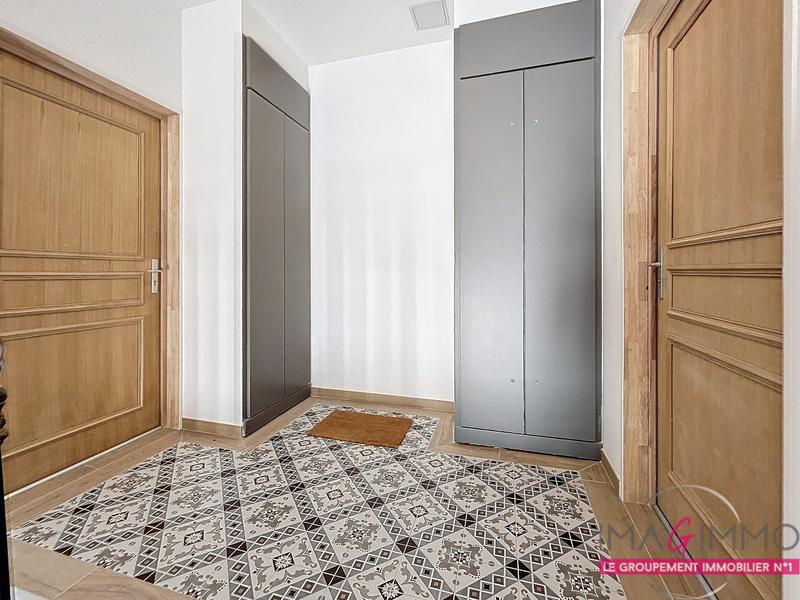 Appartement - 79 m² - 4 pièces