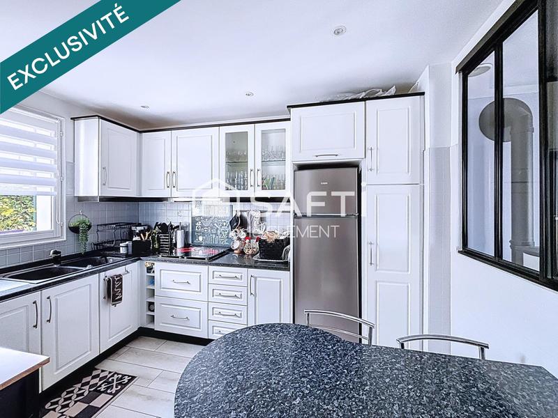 Maison - 95 m² - 5 pièces