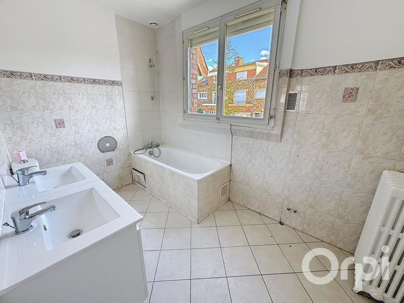 Maison - 116 m² - 4 pièces