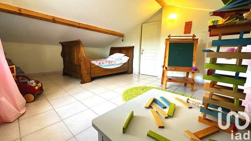 Maison - 178 m² - 8 pièces