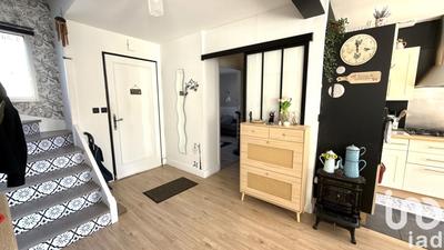 Maison - 98 m² - 6 pièces