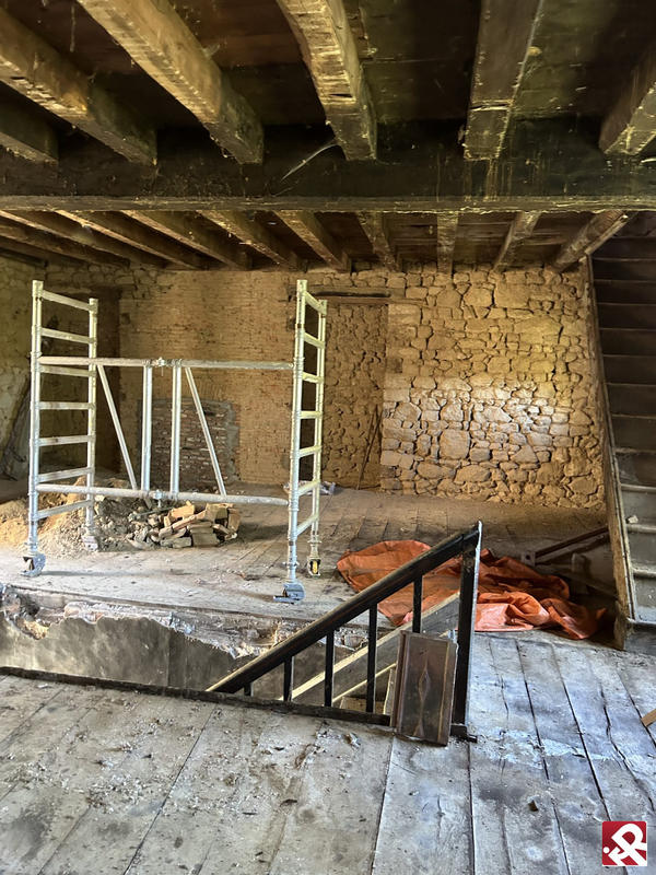 Maison ancienne - 115 m² - 2 pièces