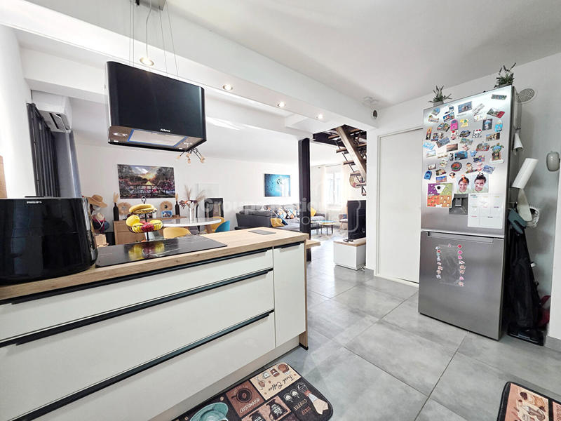 Maison - 128 m² - 5 pièces