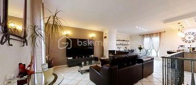 Maison - 110 m² - 7 pièces