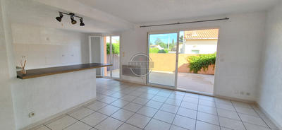 Villa - 77 m² - 4 pièces
