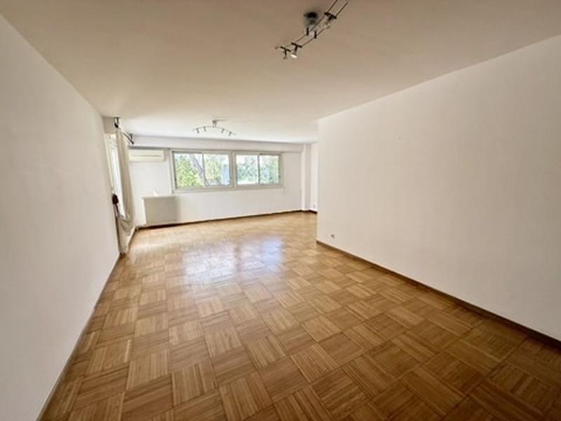 Appartement - 90 m² - 3 pièces