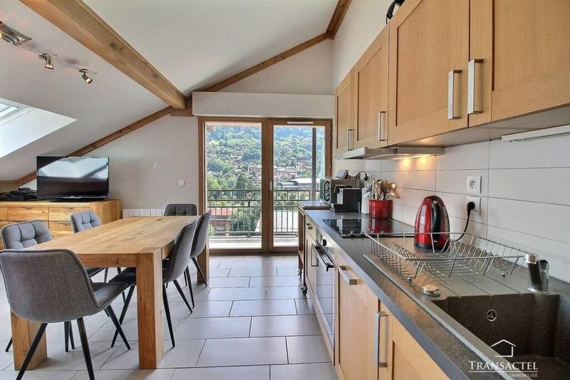 Duplex - 90 m² - 5 pièces