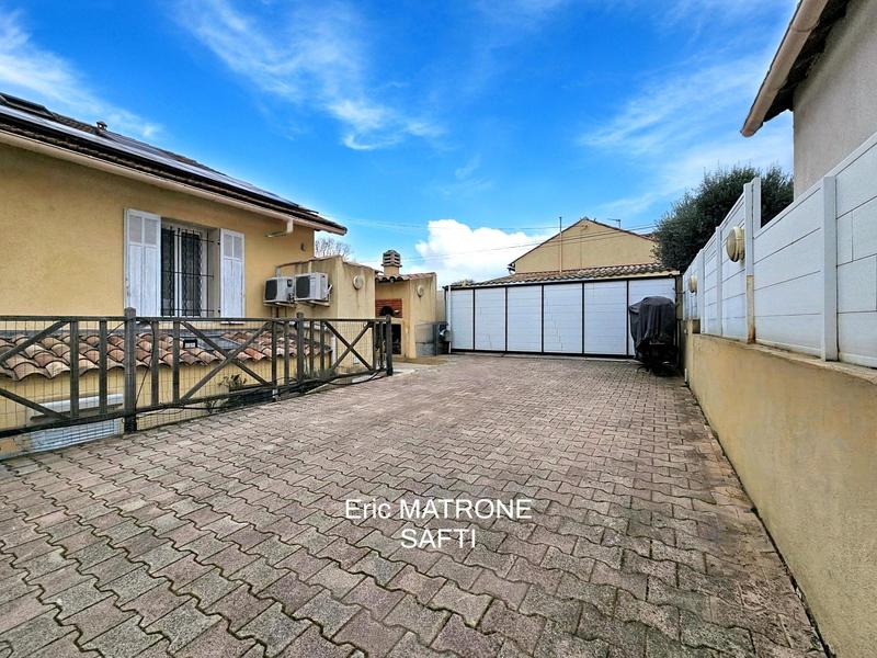 Maison - 140 m² - 5 pièces