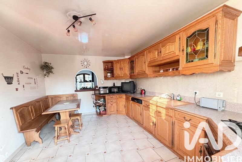Maison - 163 m² - 5 pièces