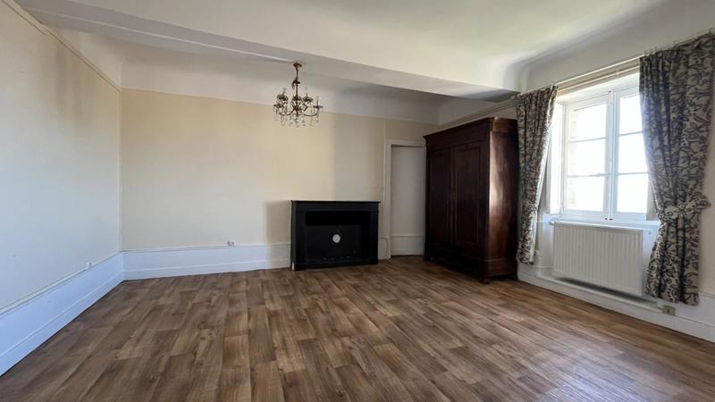 Hôtel particulier - 350 m² - 13 pièces