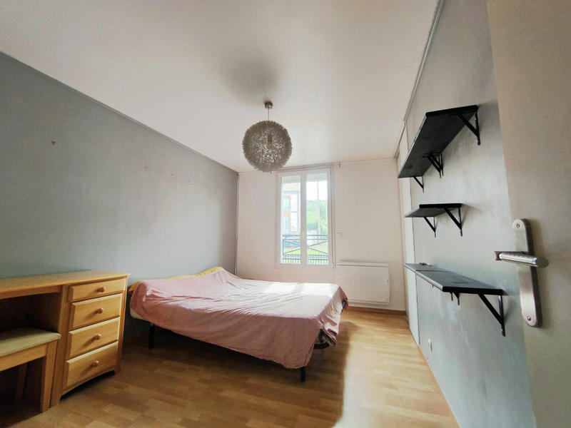 Maison - 106 m² - 6 pièces