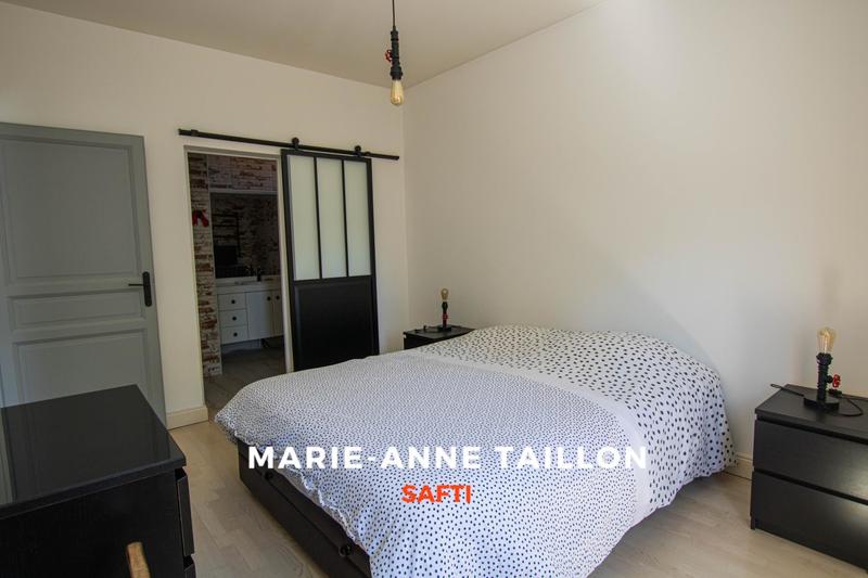 Maison - 255 m² - 8 pièces