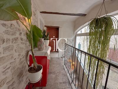 Maison de village - 183 m² - 5 pièces