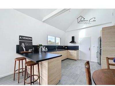 Maison - 64 m² - 1 pièce